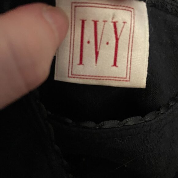 DAILY 3 For $25 NWOT I.V.Y SIZE SMALL DARK BLUE LONG SLEEVE TEE 100% COTTON - Picture 7 of 14